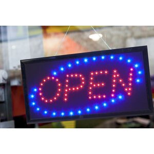 LED-mainostaulu open